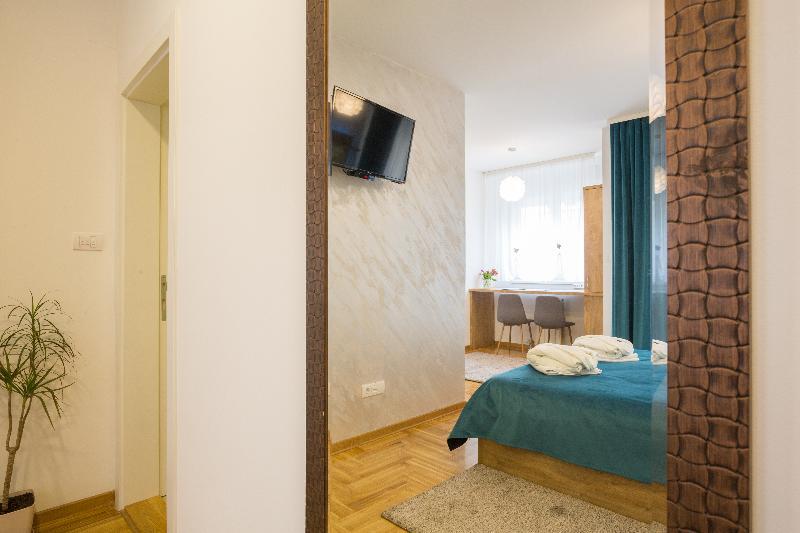 Thomas Residence Beograd Ngoại thất bức ảnh